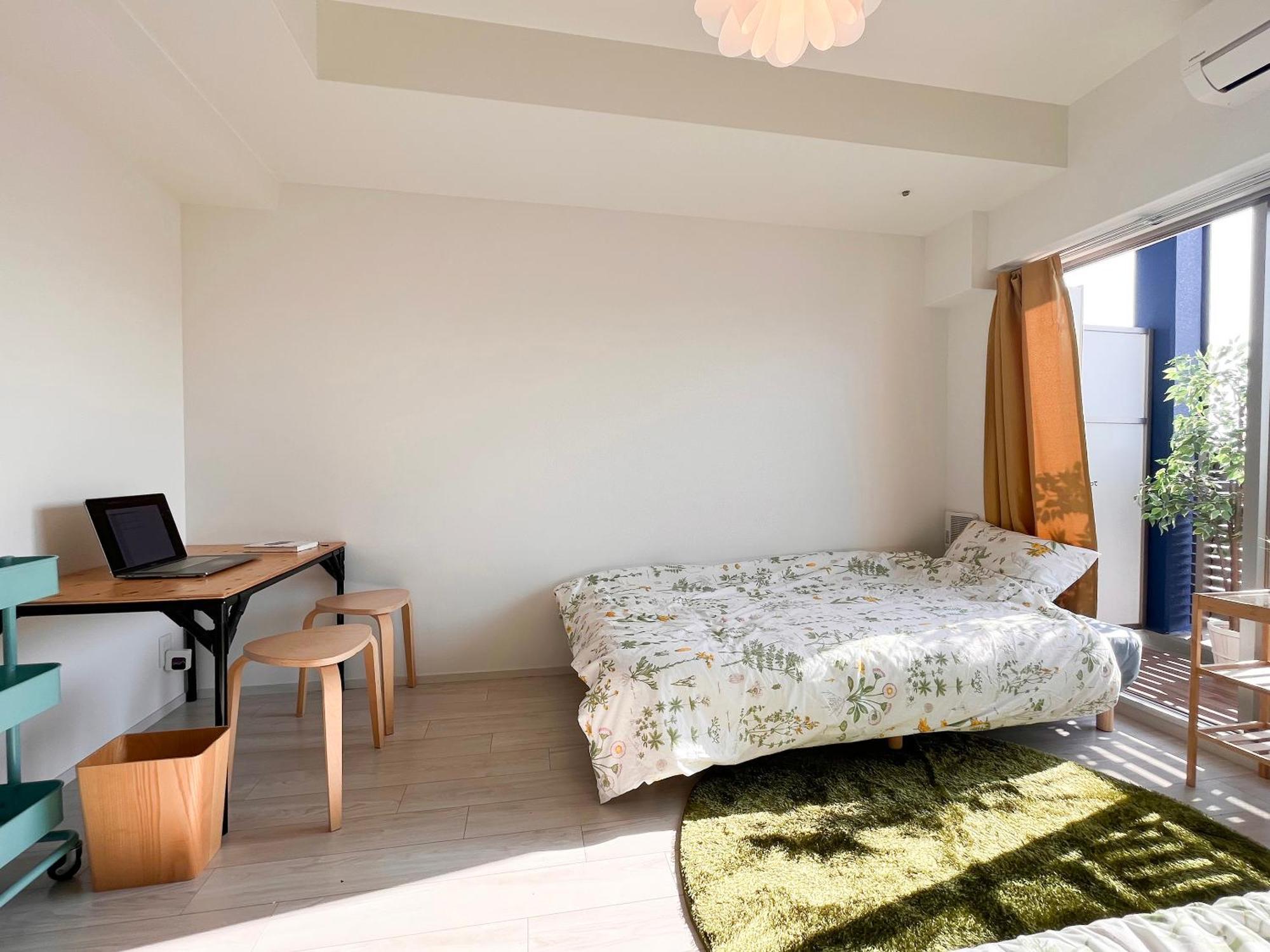 R Guest House Osaka Bagian luar foto