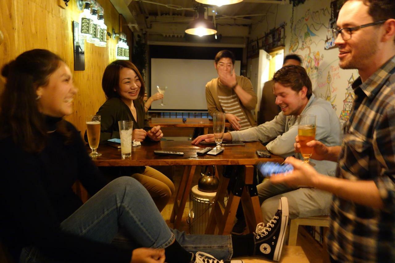 R Guest House Osaka Bagian luar foto